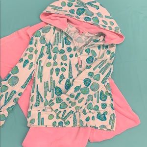 PRICE ⬇️ Little Girls Lilly Pulitzer Track Suit